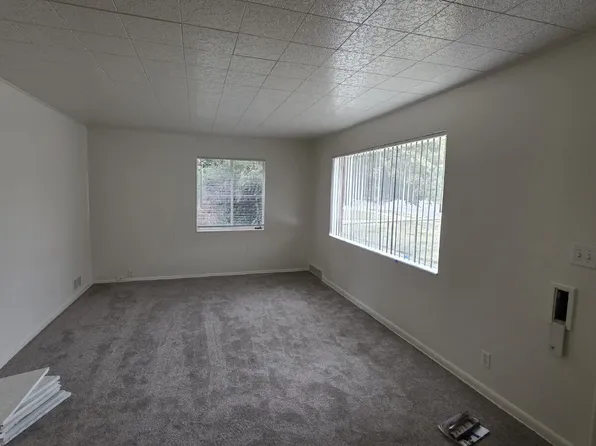 1060 36th St, Ogden, UT 84403