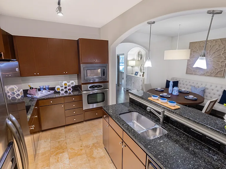 The Estates at Ballantyne — Photo 15