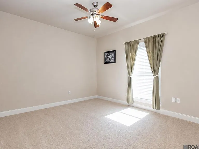 10743 Hillbrook Ave — Photo 31