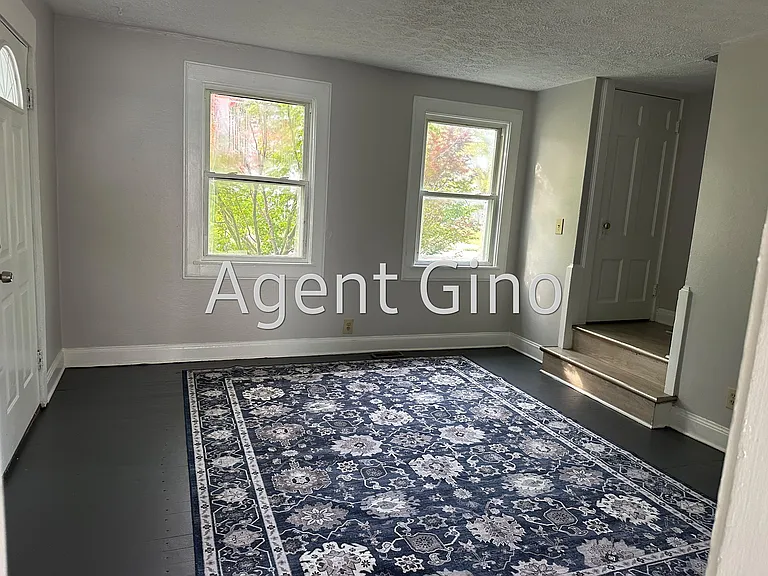 1422 F St — Photo 12