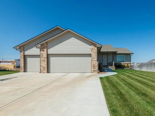 10583 Sondra Ct, Maize, KS 67101