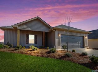 201 Deer Trl, Union Grove, AL 35175