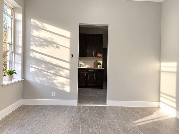 5th image of 1152 Sutter Ave APT 5