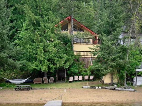 4111 Tamarack Beach Rd, Loon Lake, WA 99148