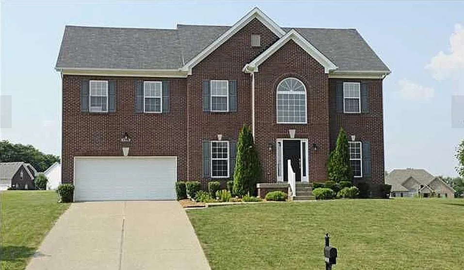 2108 Golfview Ct photo 1