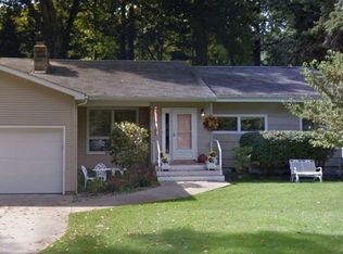 855 Lyncott St, Muskegon, MI 49445