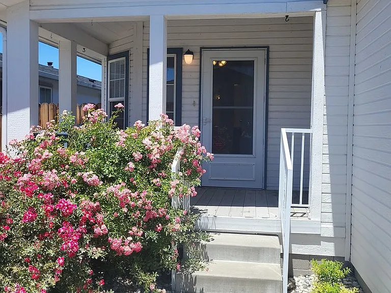 1240 Partridge Dr — Photo 1