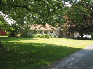 11394 W River Rd, Columbia Station, OH 44028