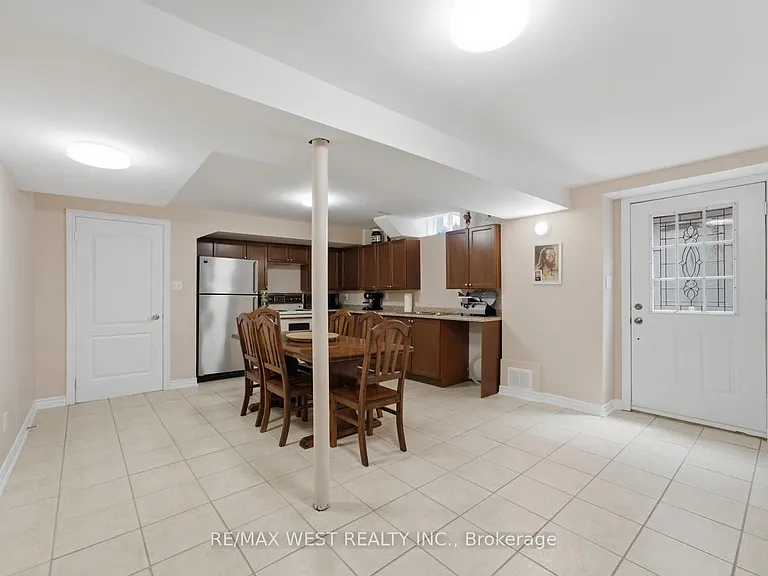26 Magpie Cres — Photo 41
