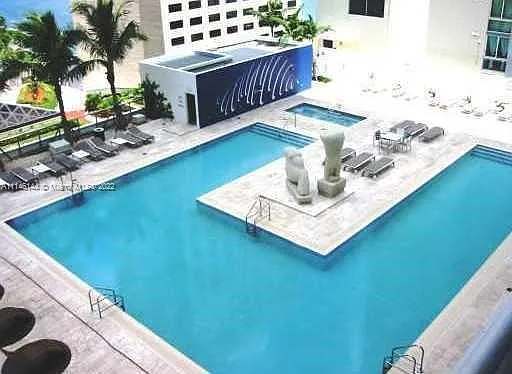 335 Biscayne Blvd #2006 — Photo 4