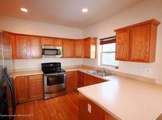 317 Castle Ridge Dr, New Castle, CO 81647