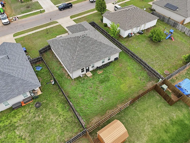 1200 Granite Ln — Photo 33