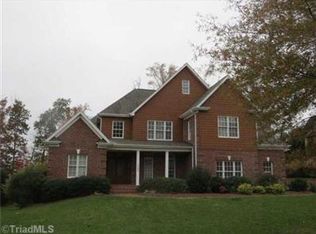 1050 Salem Village Ln, Clemmons, NC 27012