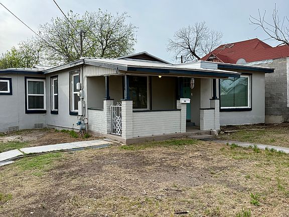 2nd image of 505 S Hackberry St