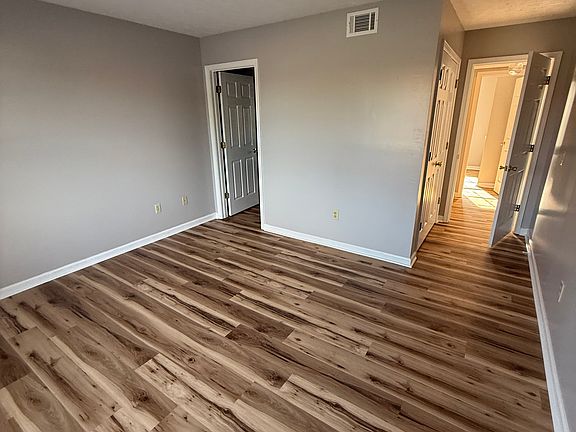 5th image of 858 Copperfield Dr #858