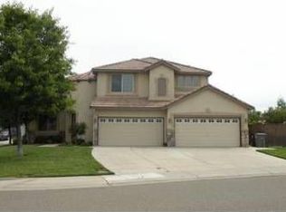 9899 Montegrino Ct, Elk Grove, CA 95757