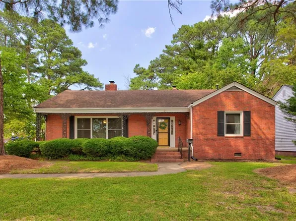 33 Greenbrier Rd, Portsmouth, VA 23707