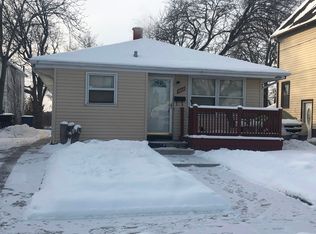 1012 Pearl St, Racine, WI 53403