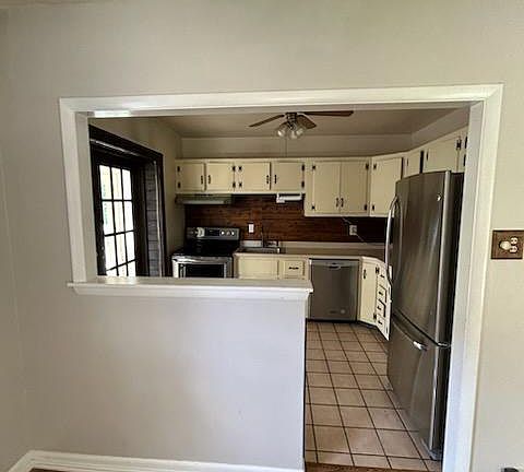 2nd image of 537 Southview Ave