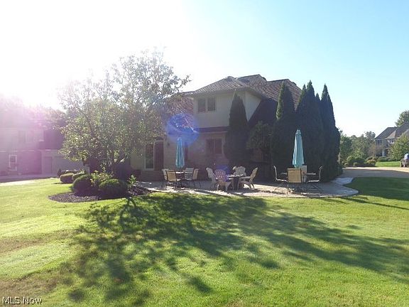 5th image of 3062 Osage Way