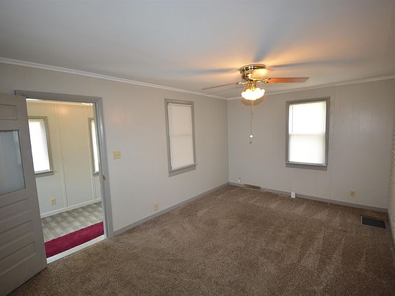 3rd image of 2820 S Palmetto St
