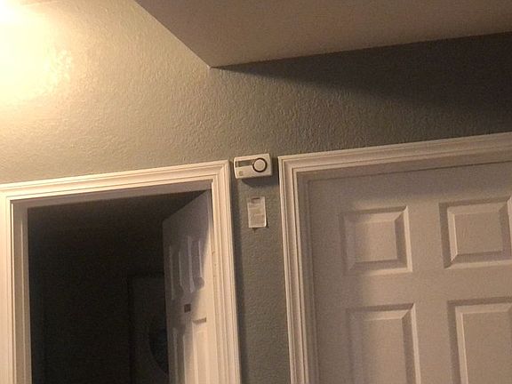 4th image of 2799 Woodmont Dr