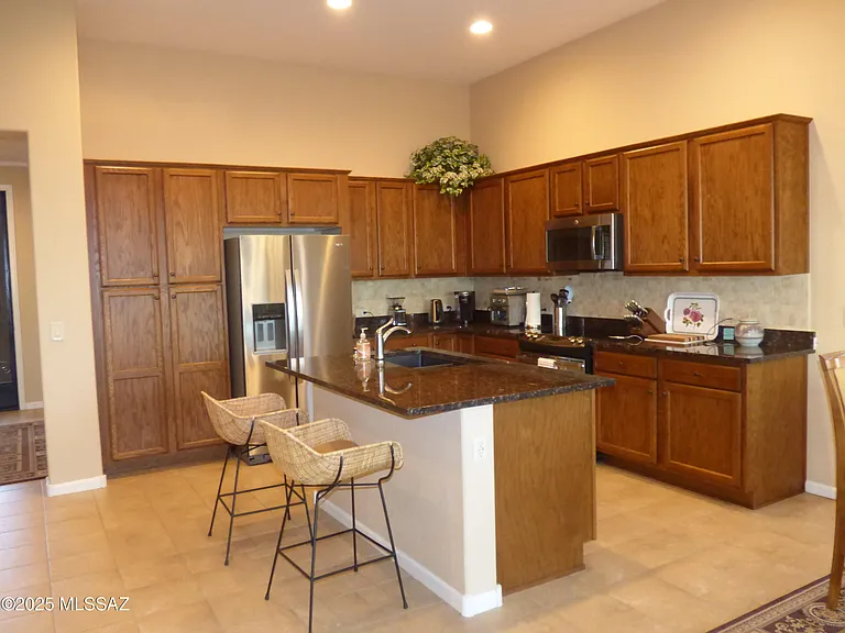 61217 E Arbor Basin Rd — Photo 11