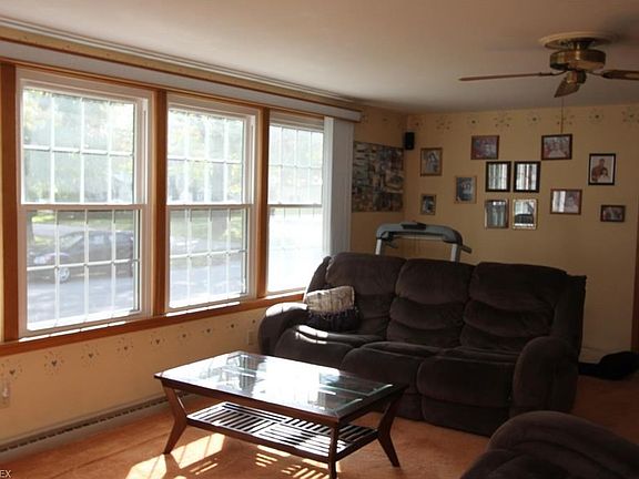 Wonderful NEW windows bring in Lots of natural light!