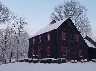 9861 Grindstone Hill Rd, Greencastle, PA 17225