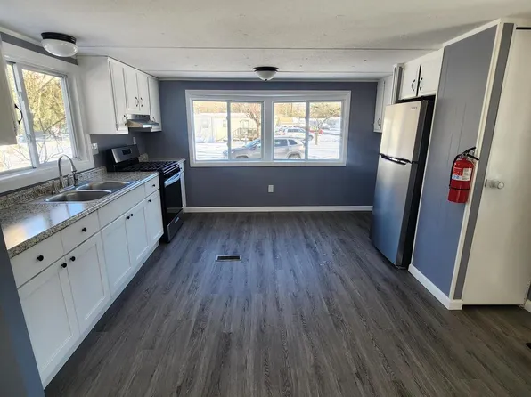 15 Applewood Ln, Elmer, NJ 08318