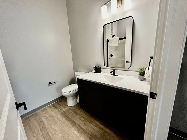 The Abbey Townhomes and Flats — Photo 11