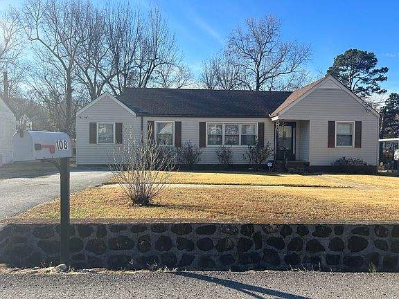 4th image of 108 Joyce Ave
