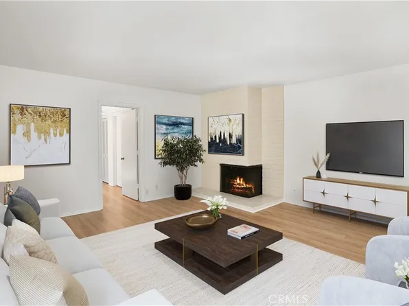 1530 S Pomona Ave Unit B29, Fullerton, CA 92832