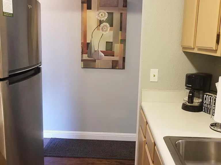 7 Lakeshore Cir #134 — Photo 9