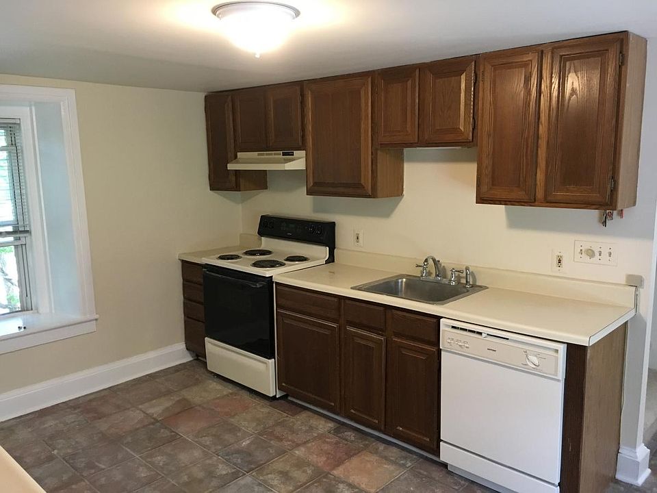 2nd image of 344 County Road 579