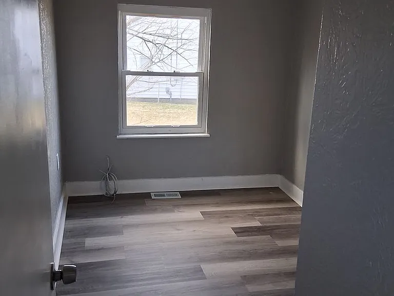 212 High St — Photo 6