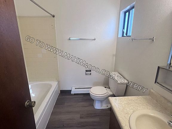 5th image of 1240 Bookcliff Ave APT 1