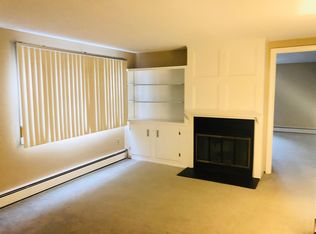 121 R Elm St #2, Marblehead, MA 01945