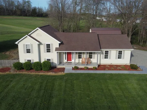 330 Wolf Run Rd, Patriot, OH 45658