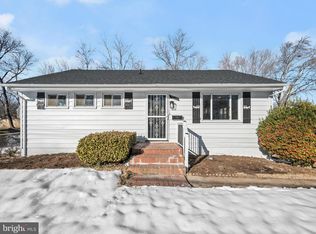 9102 Varnum St, Lanham, MD