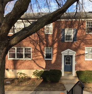 205 Columbus Ave APT 1B, West Harrison, NY, 10604