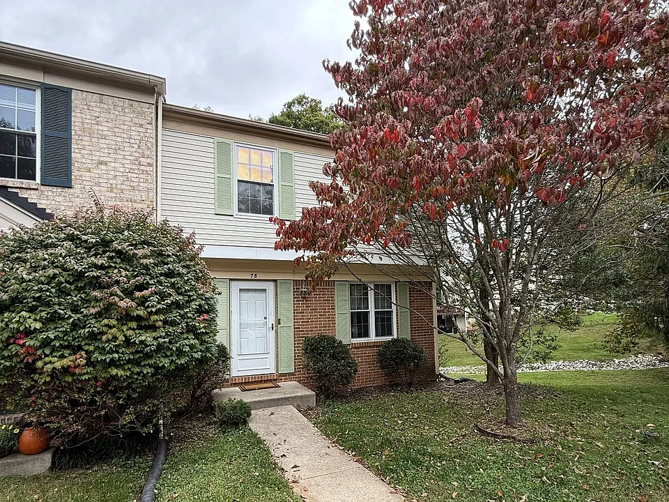 78 Abbey Bridge Ct