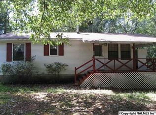 4812 Cottonmouth Ln, Athens, AL 35611