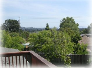 4387 Moreland Dr, Castro Valley, CA 94546