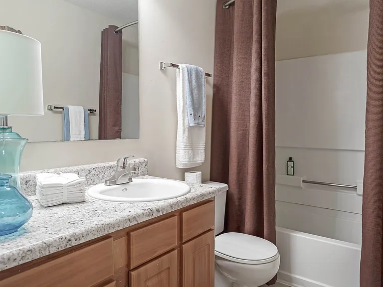 Highland Oaks — Photo 14
