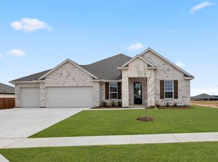 504 Pebble Cir, Azle, TX 76020