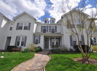 204 Duck Mill Cir, Cary, NC 27519