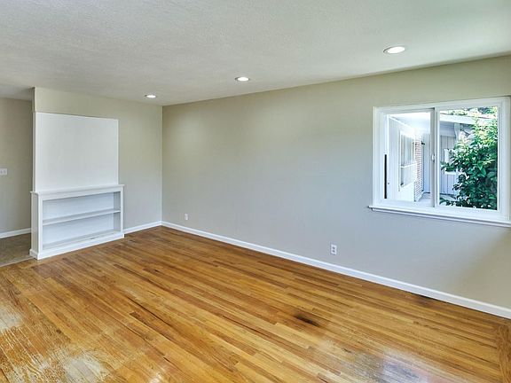 4th image of 4841 Borina Dr
