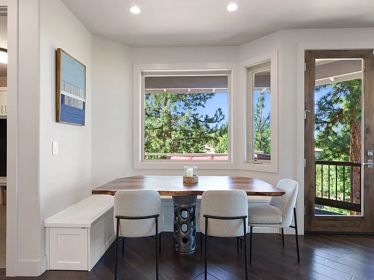 3345 NW Panorama Dr — Photo 13