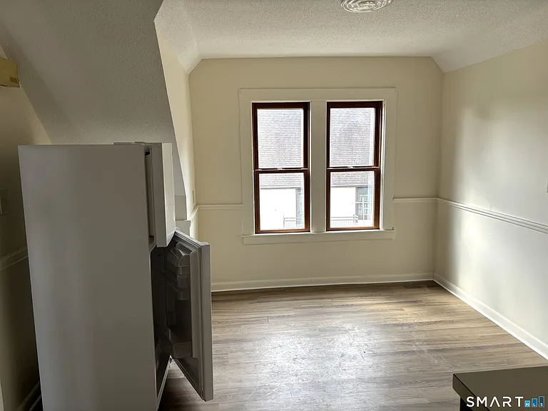 1310 Stanley St #3 — Photo 5
